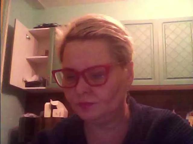 Offline Dominiana123 on BongaCams