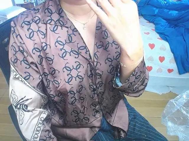 BongaCams drinkmyjuic is Freechat drinkmyjuic — Freechat on BongaCams