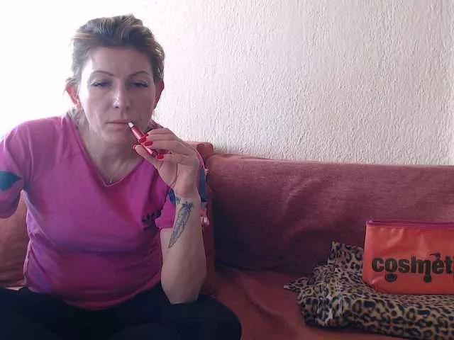 Elei2345 on BongaCams 