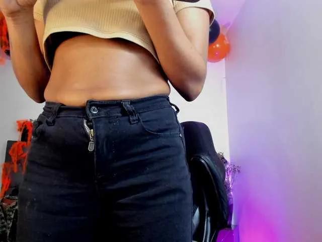 Offline Ellie-Alves on BongaCams