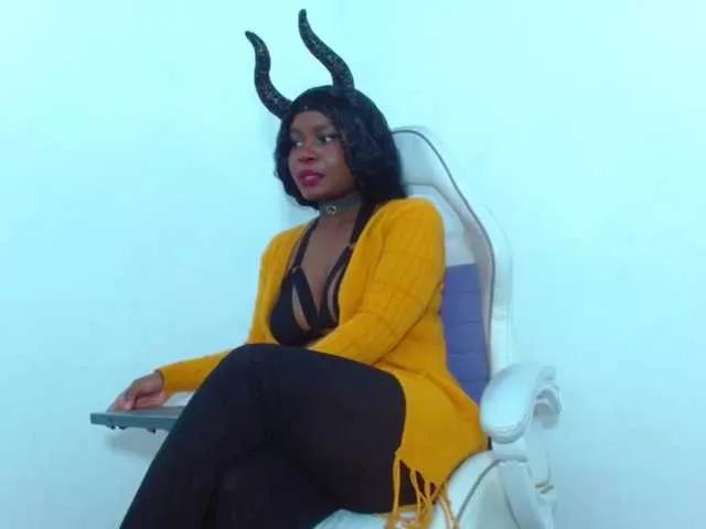 Offline Emilyht on BongaCams