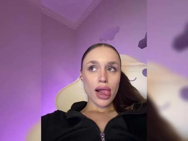 Freechat Enchantix on BongaCams