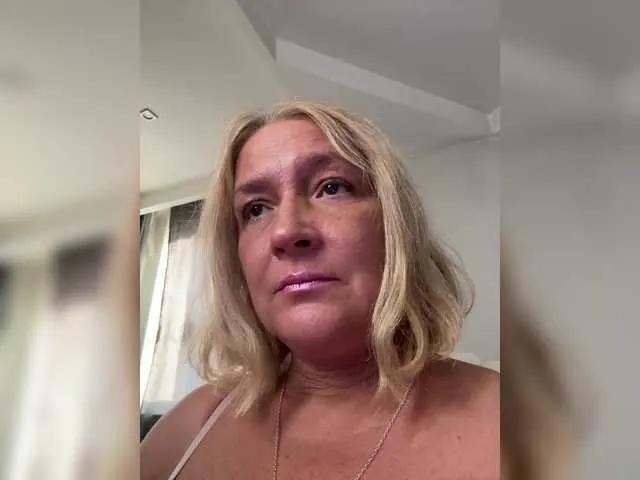 Freechat Eva-Bella on BongaCams