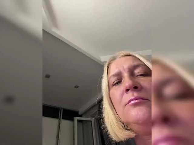 Freechat Eva-Bella on BongaCams