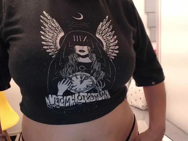 BongaCams evatwiss is Freechat evatwiss — It makes me local to dominant men, I love being tied up, spanked hard, poured all that cum in my mouth, face and tits