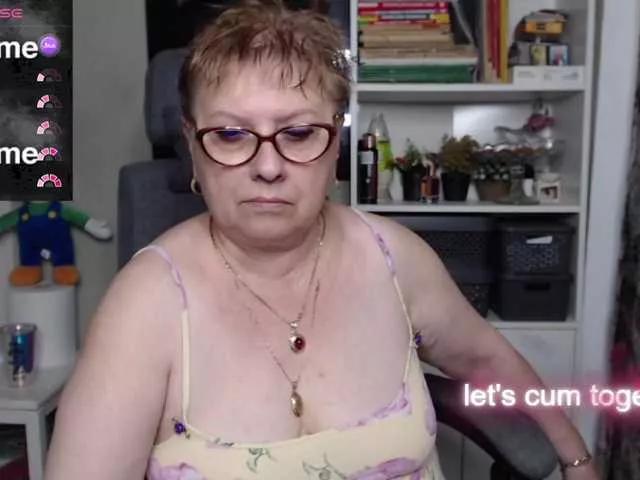 Freechat flamepussy on BongaCams