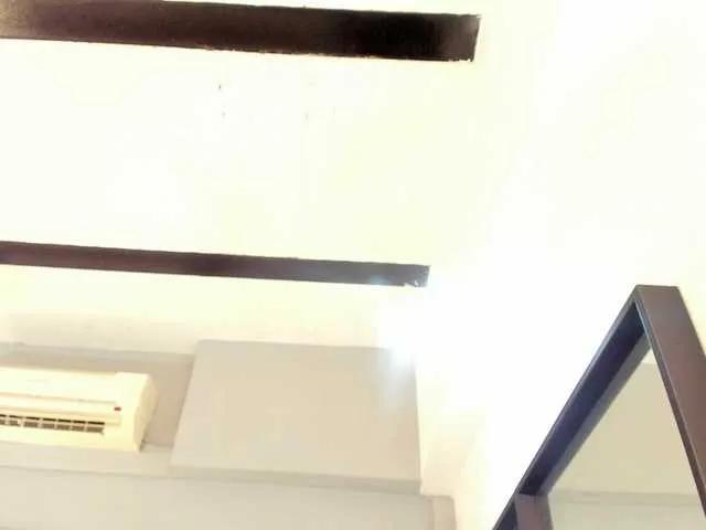 Offline GabyyJones on BongaCams