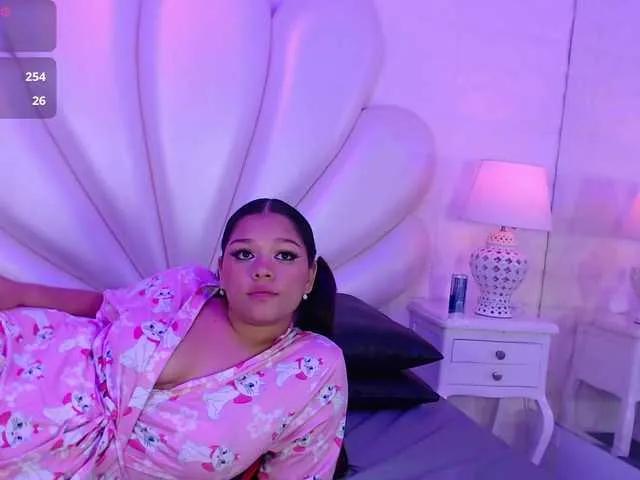 Offline HatsaJones on BongaCams