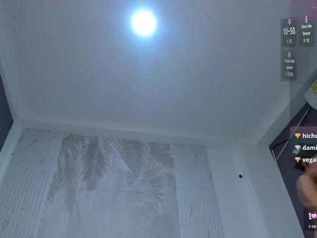 Offline Heicel- on BongaCams