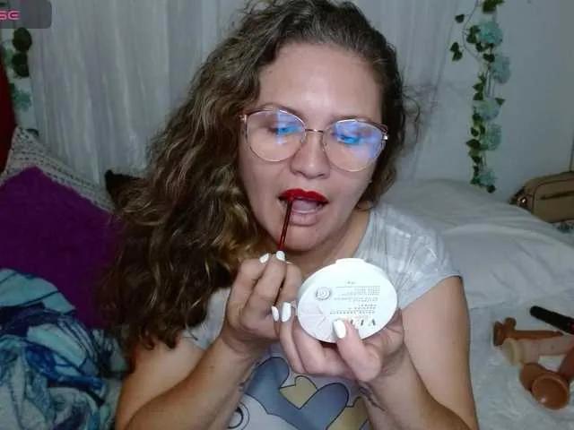 Freechat helenca1980 on BongaCams