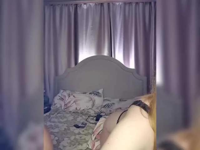 Freechat Her-Girl on BongaCams