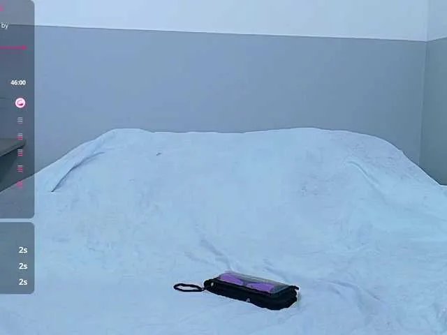 horny18girl on BongaCams