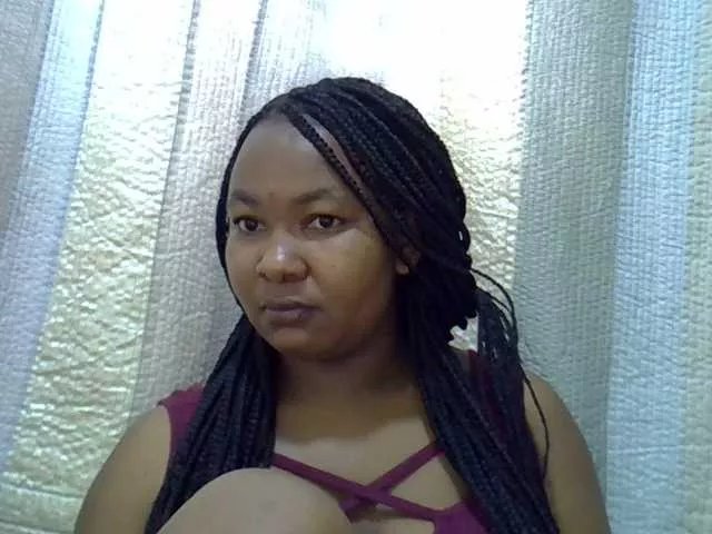 Offline hotebony2 on BongaCams