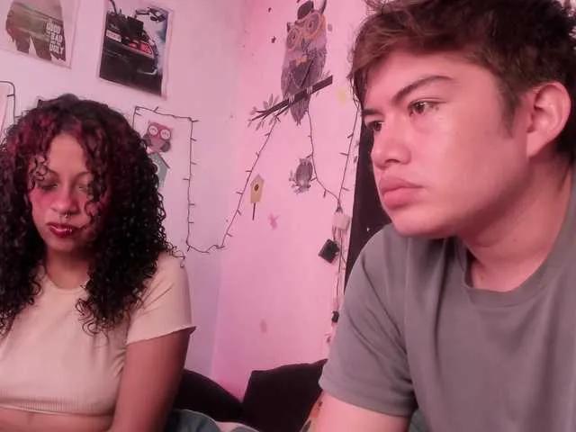 Offline HotHoneyChile on BongaCams