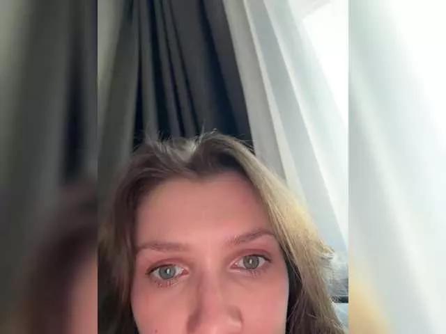 Offline Hotksy on BongaCams