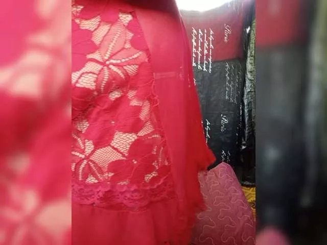 HotSqrt4u on BongaCams