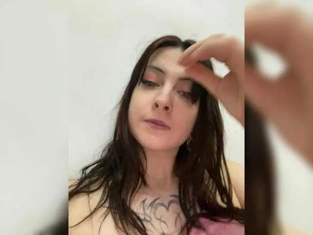 Freechat IlonaSai on BongaCams