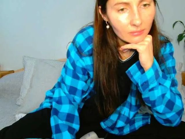 Irina9793 on BongaCams