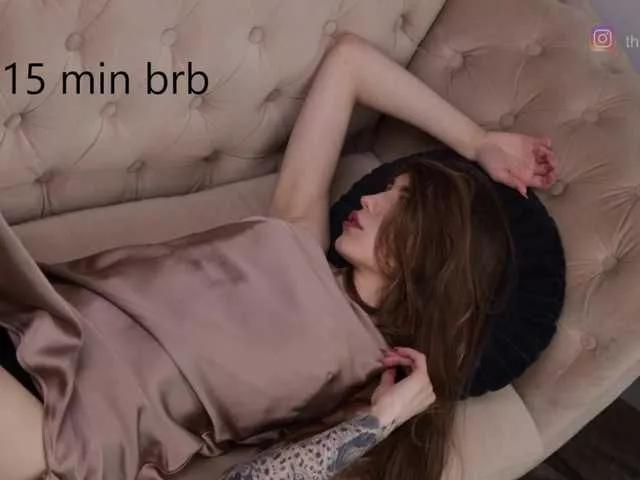 Freechat IzabellaOne on BongaCams