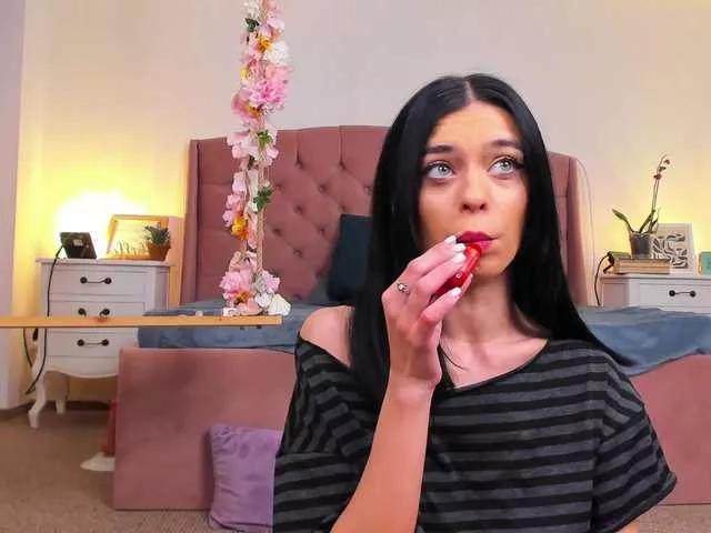 Freechat JassyeJoy on BongaCams