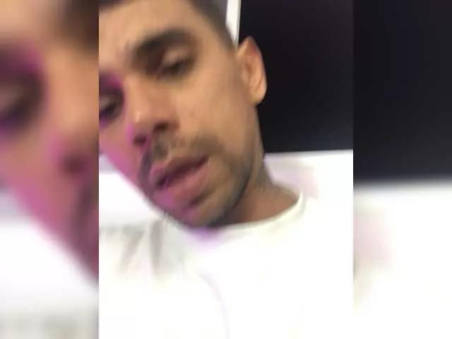 Offline Jonesjones15 on BongaCams