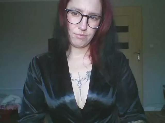 Offline JudyAmazing on BongaCams
