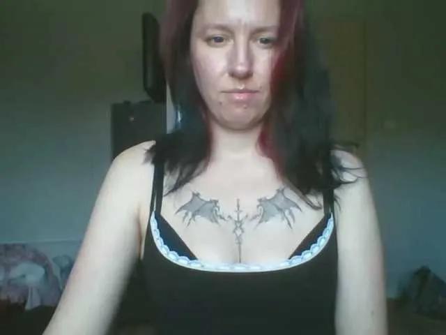Offline JudyAmazing on BongaCams