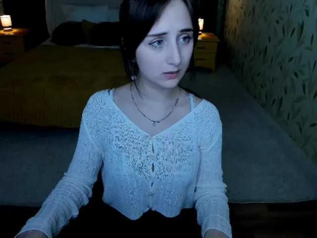 Offline JulietMonli on BongaCams