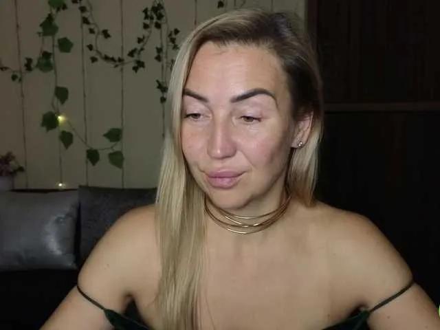 Jullyblondkiss's avatar