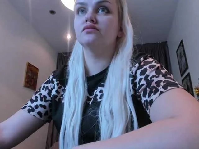 Freechat KamillaJei on BongaCams