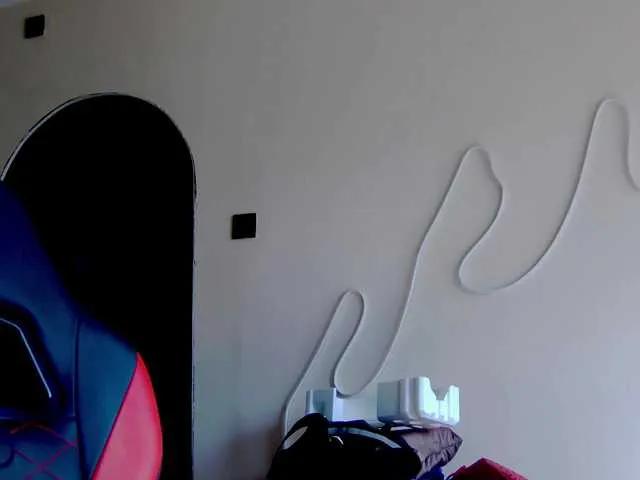 Freechat karo131324 on BongaCams