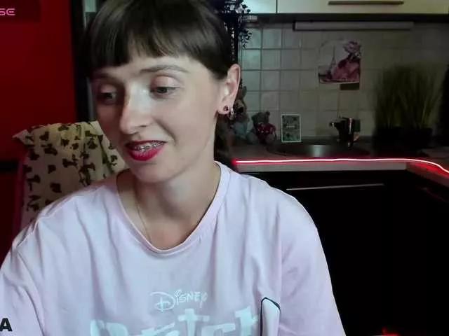 Offline KathelinBrik on BongaCams