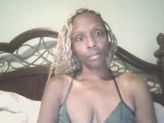 KatieKuada on BongaCams