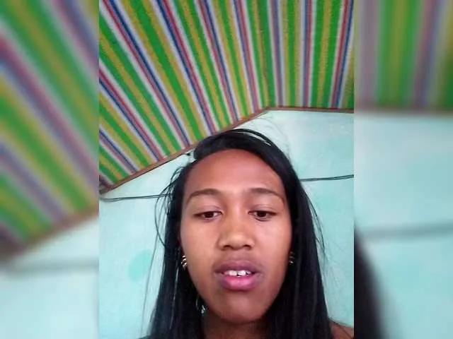 Offline Keirah on BongaCams