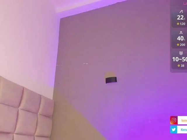 Offline Kendall-19 on BongaCams