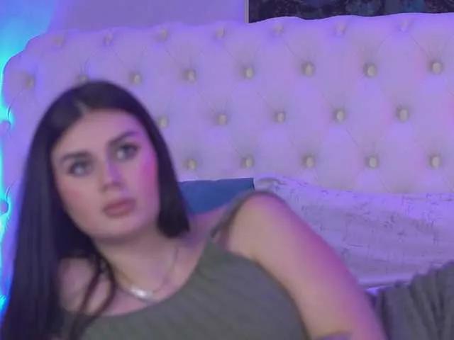 Offline KendraMoon on BongaCams