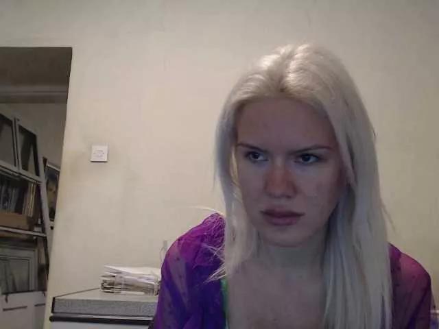 Offline Keylaone on BongaCams