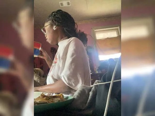 Offline Kiarichikito1 on BongaCams