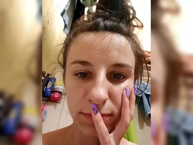 Offline KikNika on BongaCams