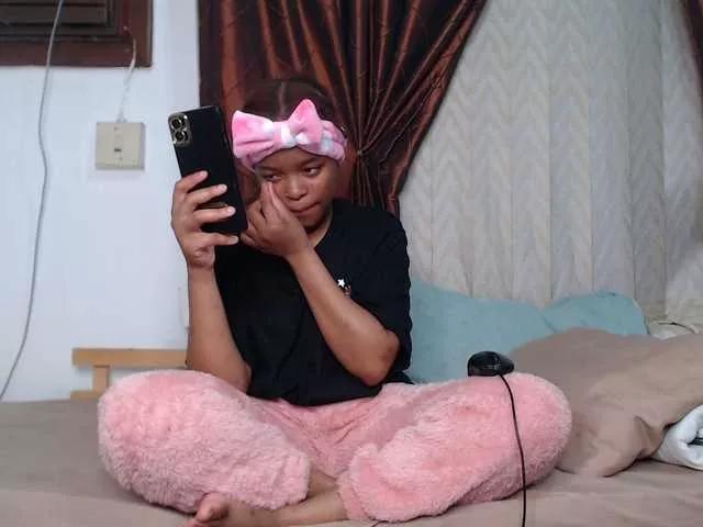 Offline KinkyP696 on BongaCams