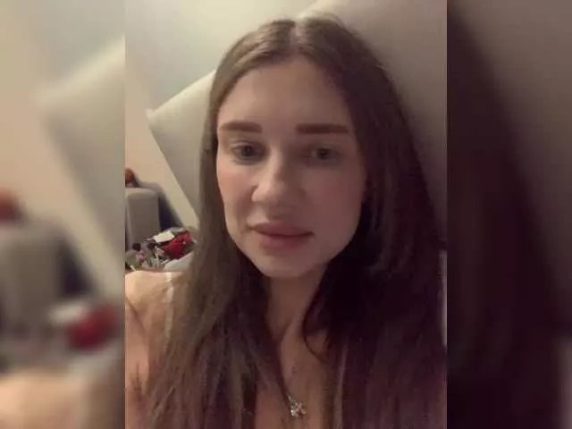 Offline KirLove1 on BongaCams