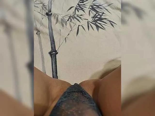 Offline Kiskis-s on BongaCams