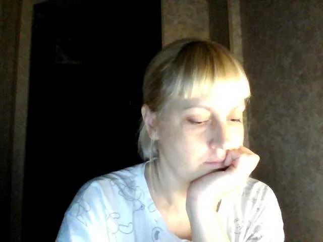 Freechat krisss2016 on BongaCams