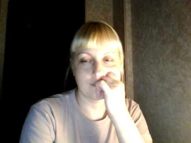 Freechat krisss2016 on BongaCams