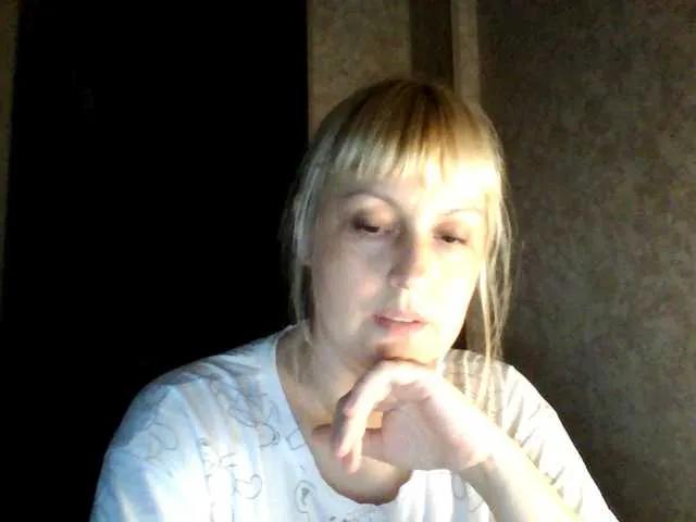 Freechat krisss2016 on BongaCams