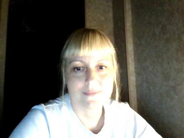 Freechat krisss2016 on BongaCams