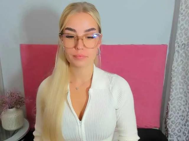 Freechat KristyQueen on BongaCams