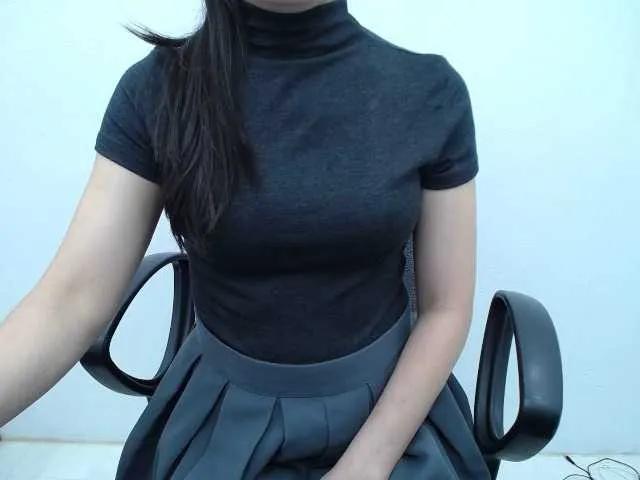 Freechat Lady-Young on BongaCams