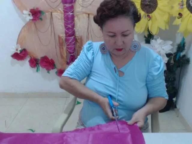 Freechat LADYQUEEN520 on BongaCams