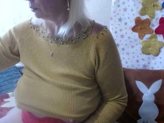 lanastar1 on BongaCams